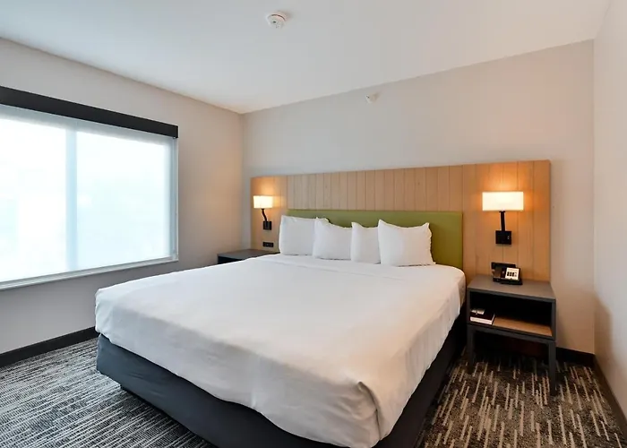 Country & By Radisson, Bloomington-normal Airport, Il Hotel 4*