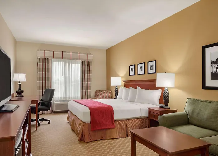 Country & By Radisson, Bloomington-normal Airport, Il Hotel