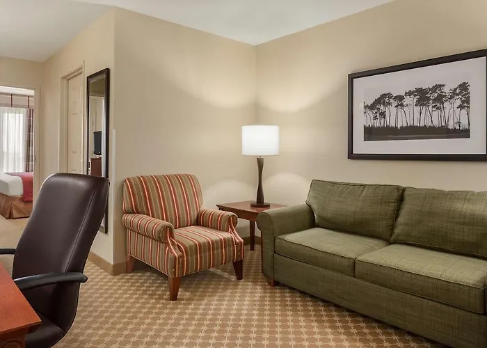 Hotel Country & By Radisson, Bloomington-normal Airport, Il 4*