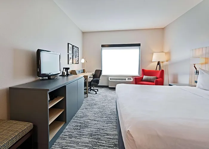 Hotel Country & By Radisson, Bloomington-normal Airport, Il
